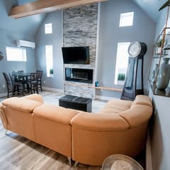 Cozy & Stylish One-Bedroom Apartment Near Downtown Moncton