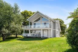 Sea La Vie- Ocean View Vacation Home - Image 2