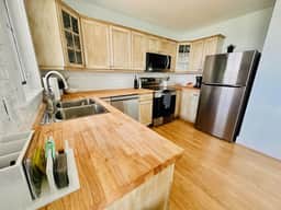 Coastlines Retreat · Ocean Views · Sleeps 9 - Image 3