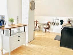 Fin's Studio Suite Apartment, Alma, Fundy Park - Image 4