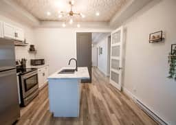 Cozy & Stylish One-Bedroom Apartment Near Downtown Moncton - Image 4