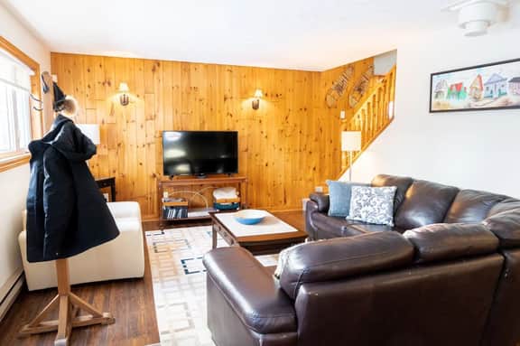 Get-A-Way Beach Chalet - Image 4