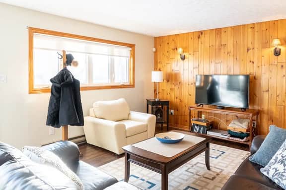 Get-A-Way Beach Chalet - Image 5