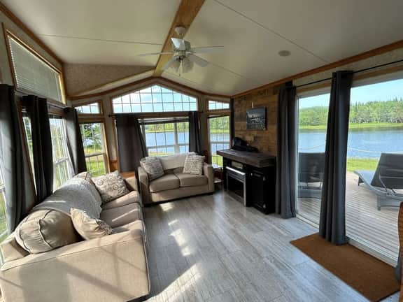 Private Waterfront Getaway - Image 2