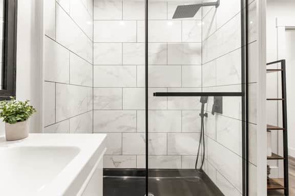Moncton 3BR Gem | Near Downtown | Wi-Fi & Free Parking - Image 2